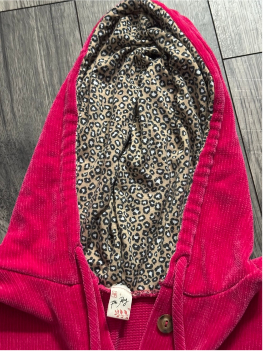 7th Ray New Trendy Hooded Size Medium Large Hot Pink & Leopard $42 @ Boutique - Picture 7 of 8